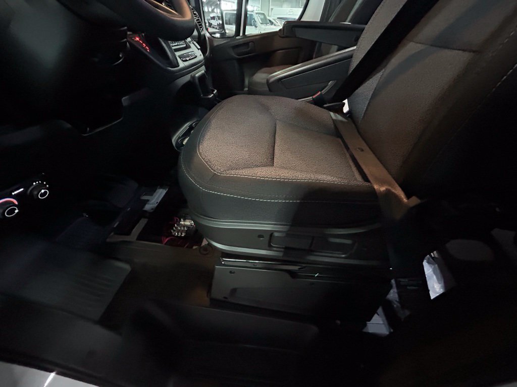 Used 2023 RAM ProMaster 2500 FWD image 33