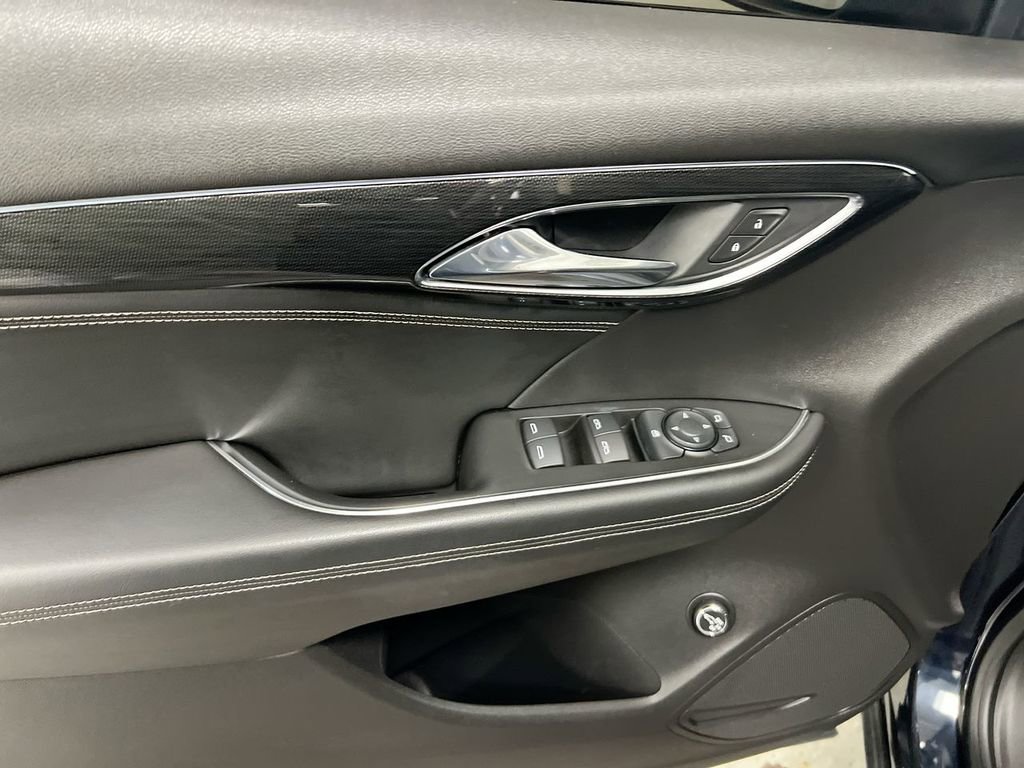 Used 2021 Buick Envision Preferred FWD image 15