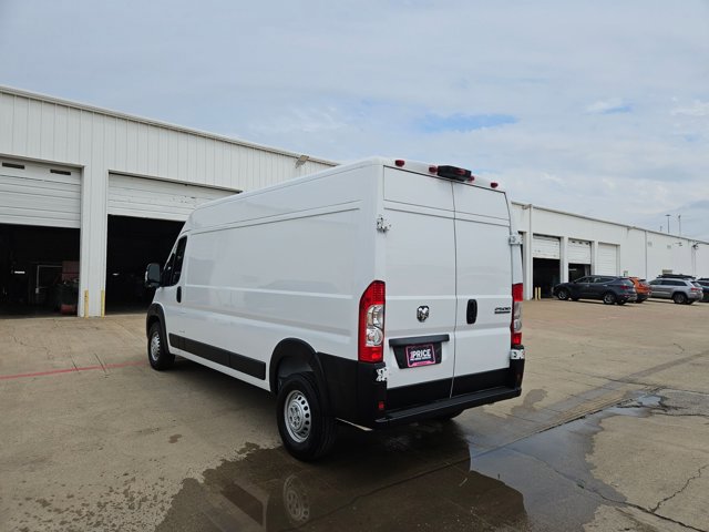 Used 2026 RAM ProMaster 2500 w/ Convenience Group FWD image 8