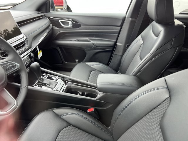 New 2026 Jeep Compass Latitude AWD/4WD image 5