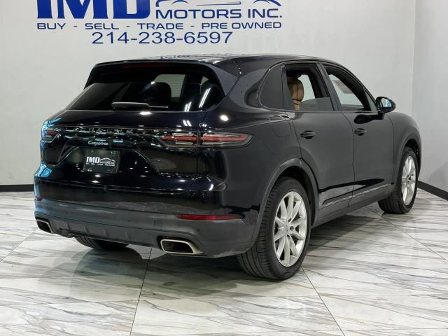 Used 2019 Porsche Cayenne AWD/4WD image 6