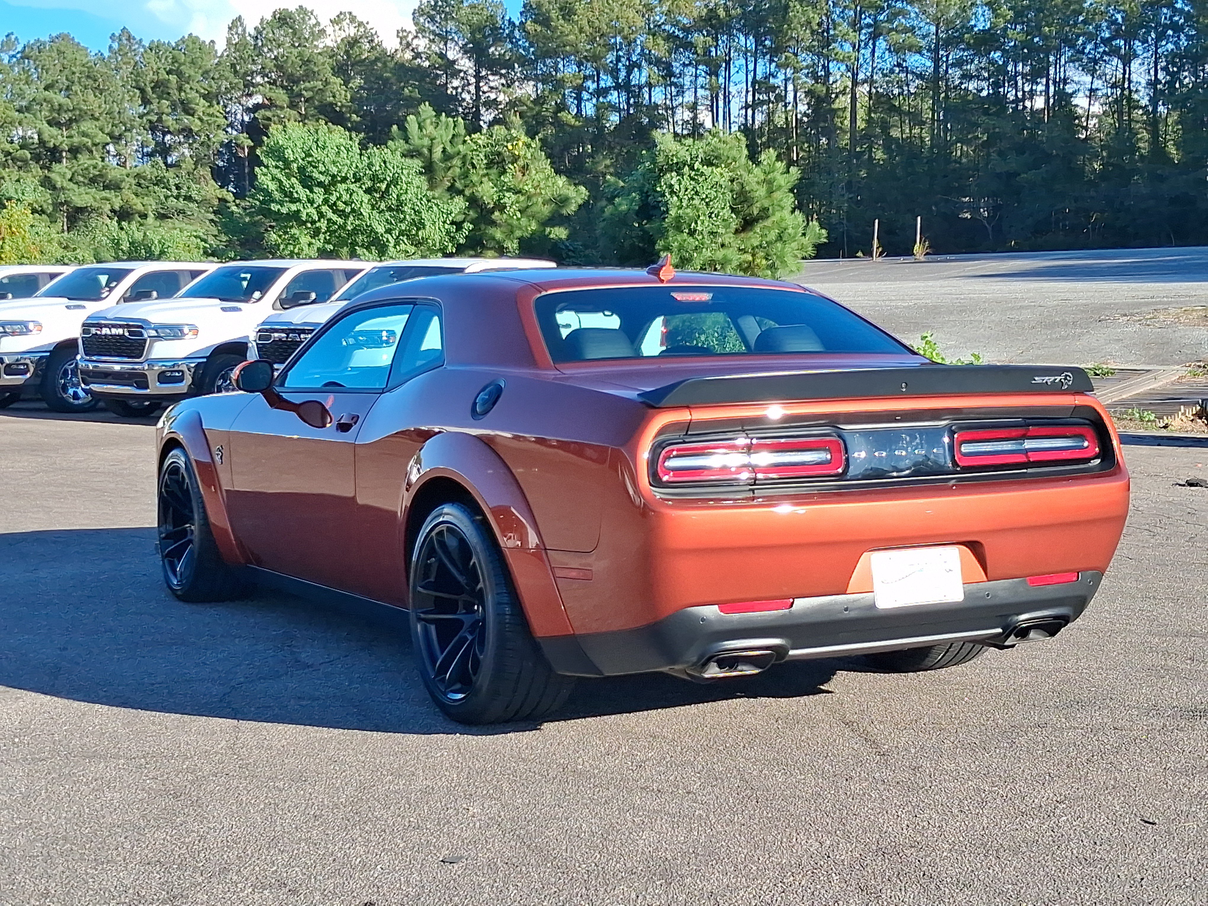 Used 2022 Dodge Challenger SRT Hellcat RWD image 5