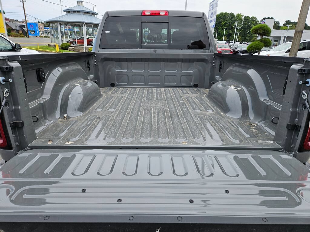 New 2026 RAM 2500 Tradesman AWD/4WD image 8