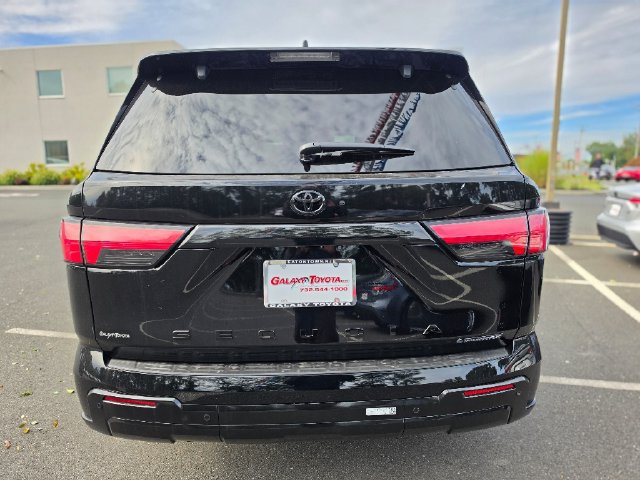 New 2026 Toyota Sequoia Platinum w/ TRD Off-Road Package AWD/4WD image 5