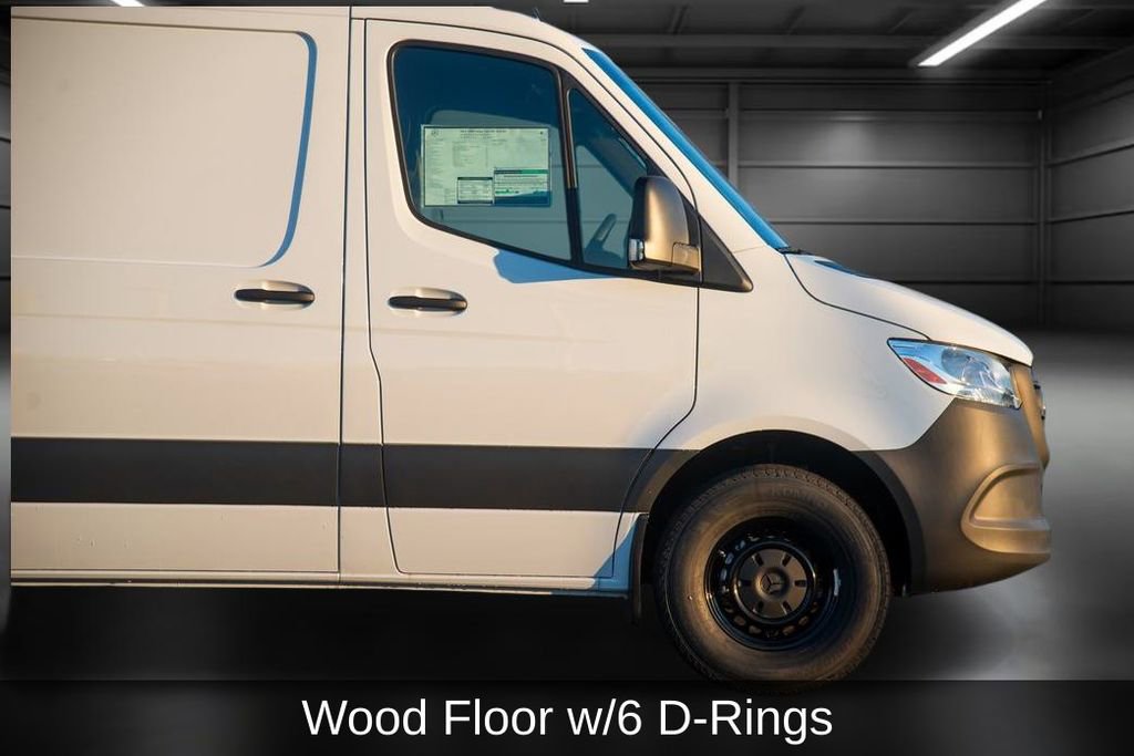 Used 2025 Mercedes-Benz Sprinter 2500 image 11