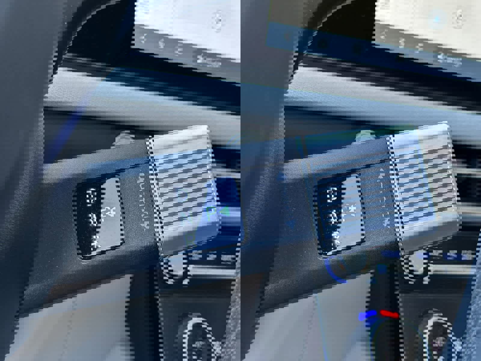 Certified 2025 Hyundai Tucson Limited image 22