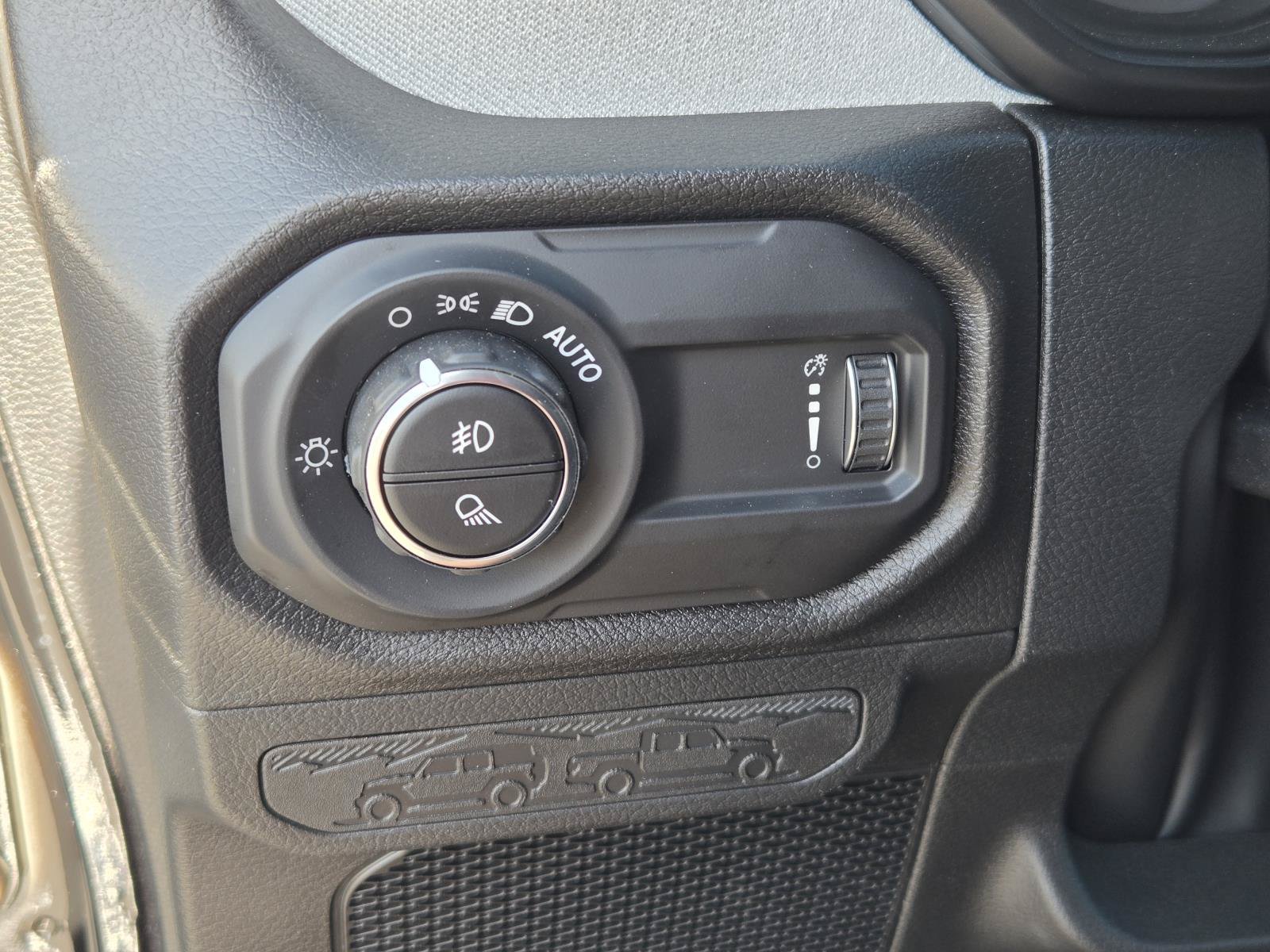 New 2026 Jeep Gladiator Sport AWD/4WD image 21