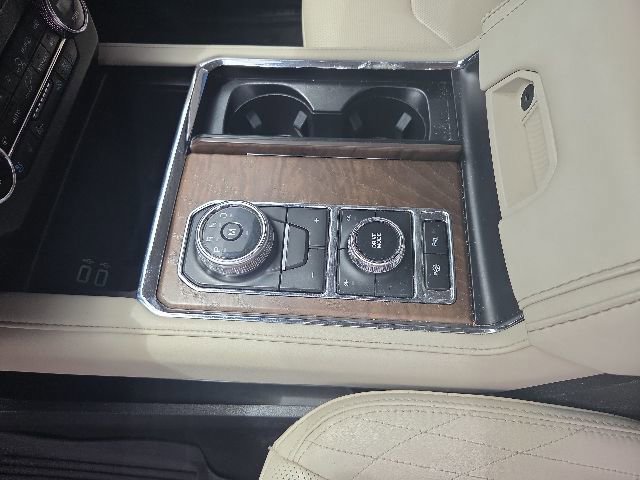 Used 2019 Ford Expedition Max Platinum AWD/4WD image 16
