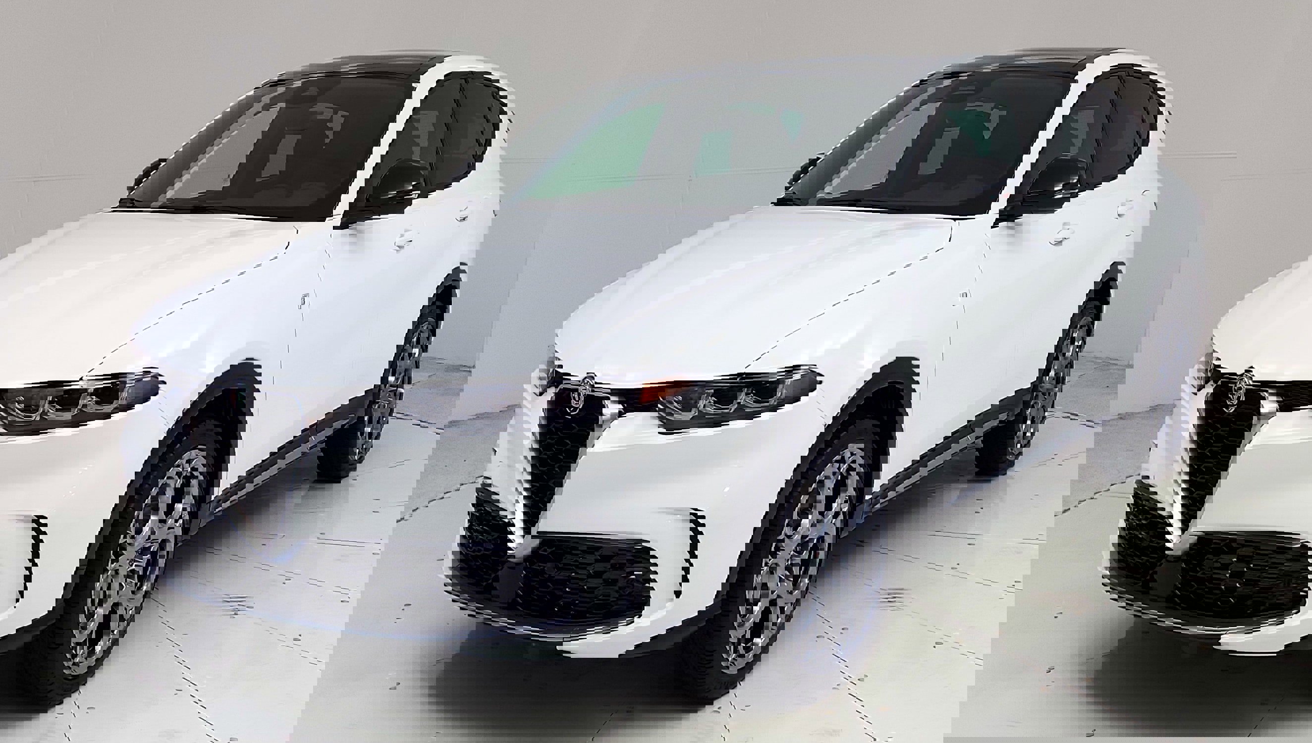 Used 2024 Alfa Romeo Tonale Ti image 3
