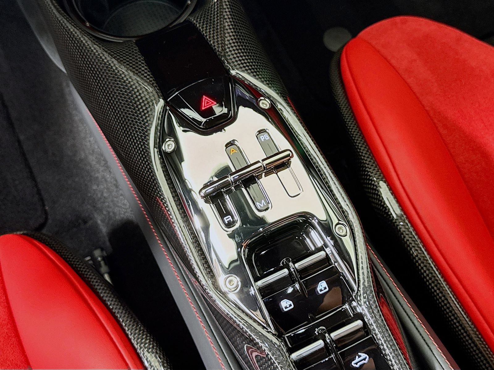 Used 2023 Ferrari SF90 Spider AWD/4WD image 14