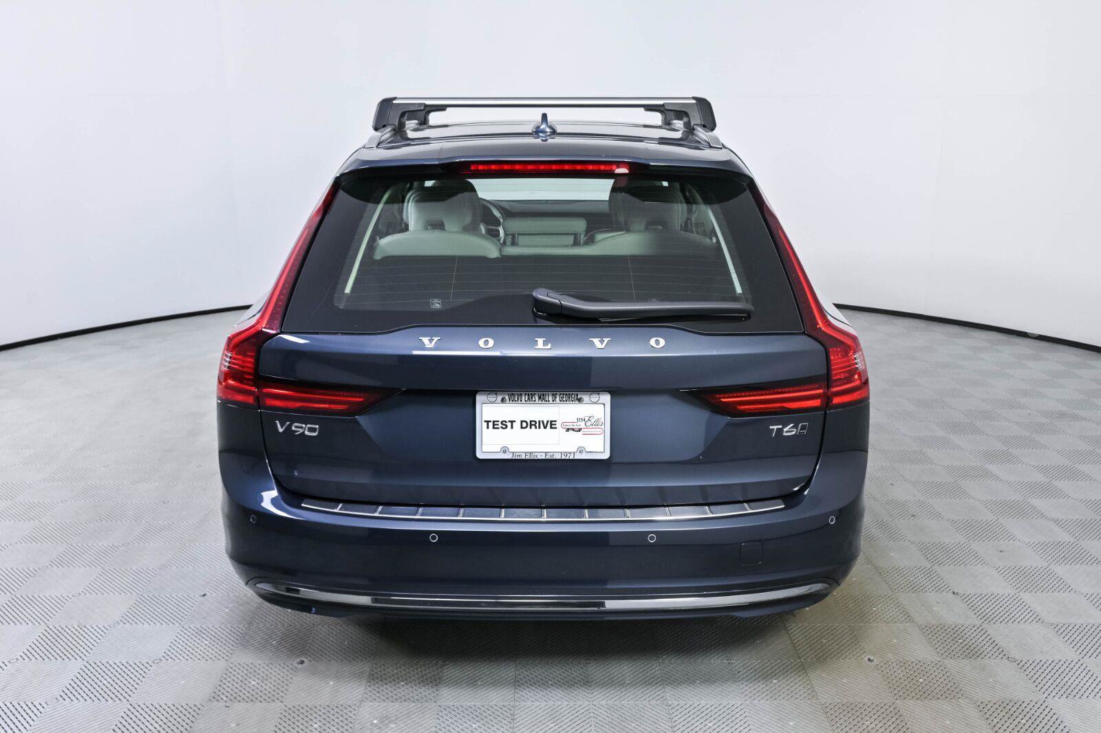 Used 2021 Volvo V90 T6 Inscription AWD/4WD image 28