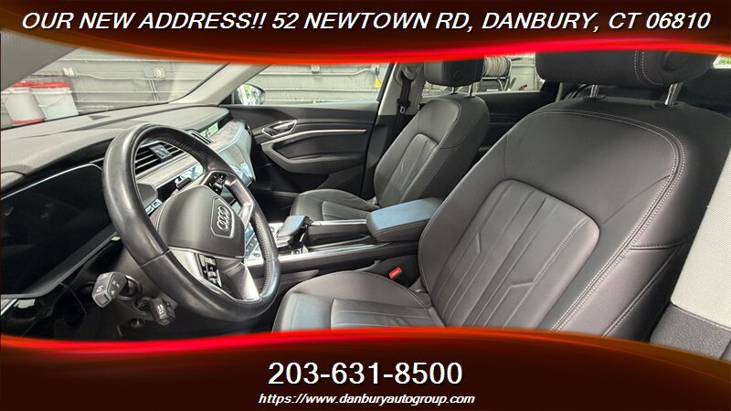 Used 2021 Audi e-tron Premium w/ Convenience Plus Package AWD/4WD image 18