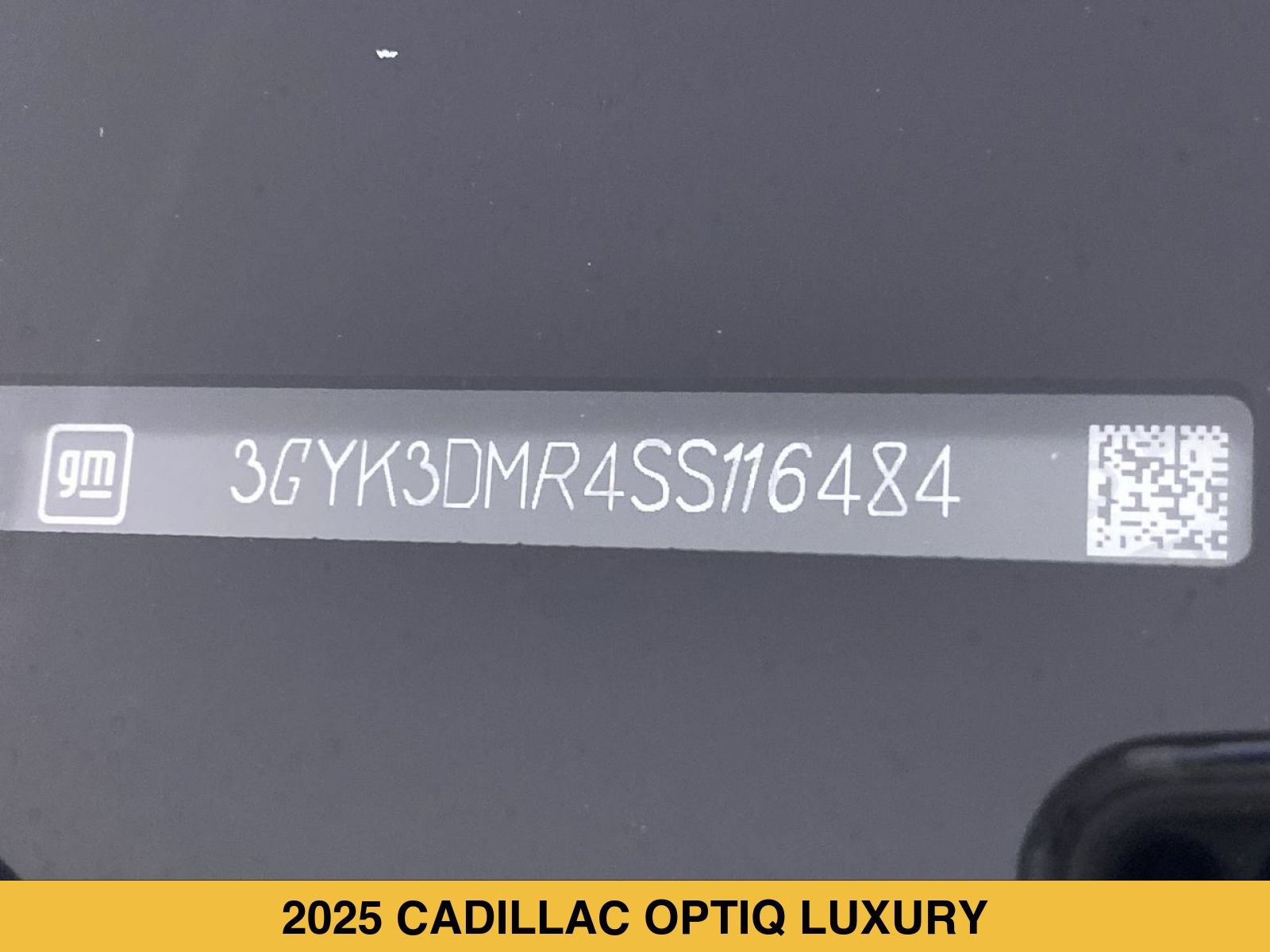 Certified 2025 Cadillac Optiq Luxury 2 AWD/4WD image 16