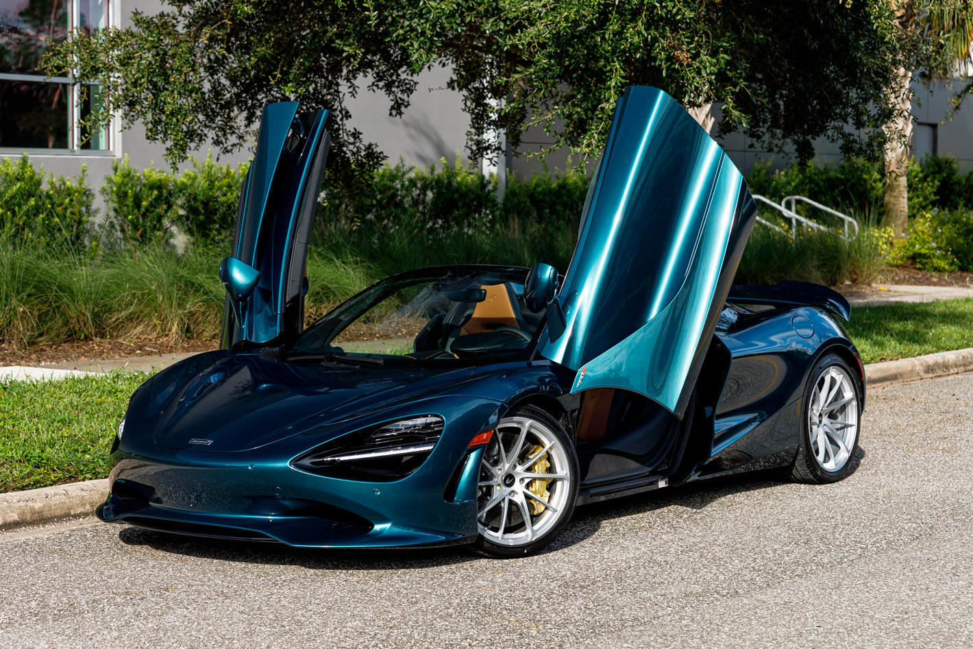 New 2027 McLaren 750S Spider RWD image 33
