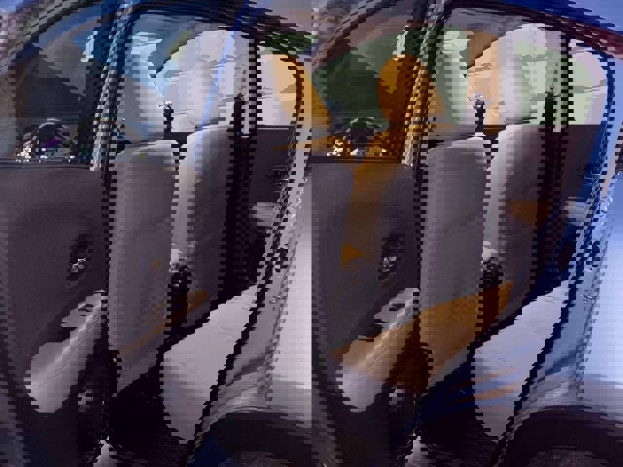 Used 2020 Honda HR-V LX image 13