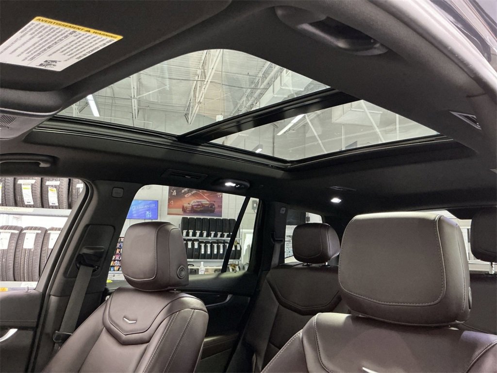 Used 2023 Cadillac XT6 Premium Luxury w/ Technology Package image 31