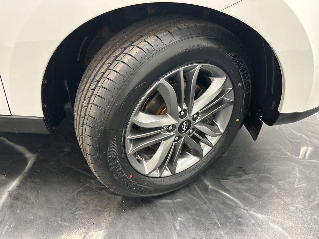 Used 2015 Hyundai Tucson GLS AWD/4WD image 30