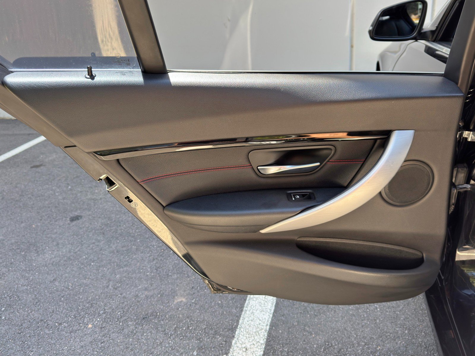 Used 2018 BMW 330i Sedan RWD image 38