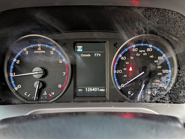 Used 2017 Toyota RAV4 LE image 11