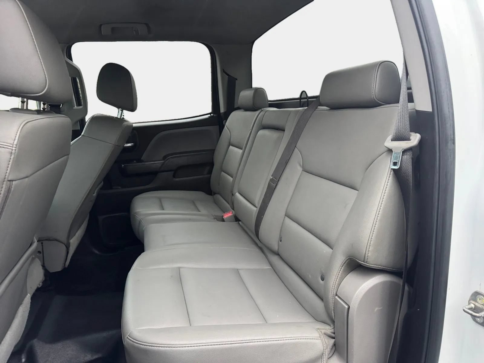 Used 2018 Chevrolet Silverado 2500 W/T w/ WT Convenience Package AWD/4WD image 11