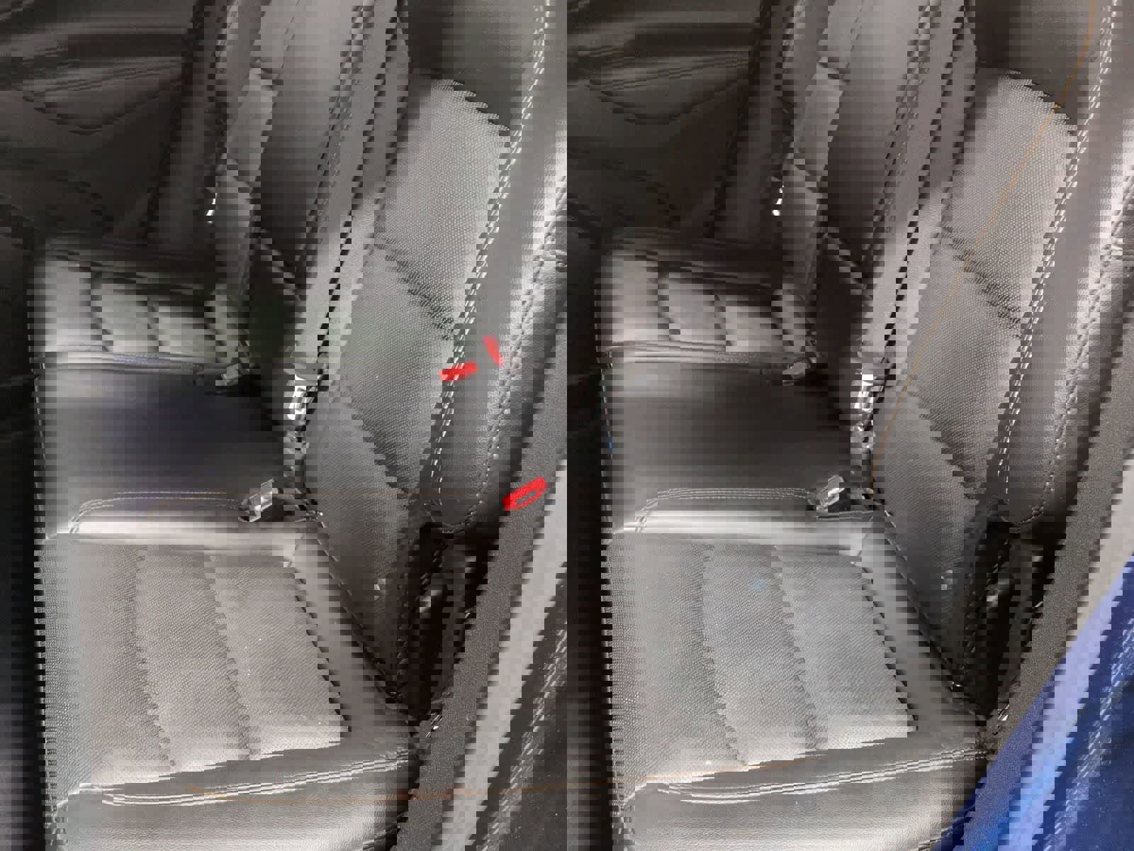 Used 2021 Chevrolet Equinox Premier w/ LPO, Floor Liner Package image 19