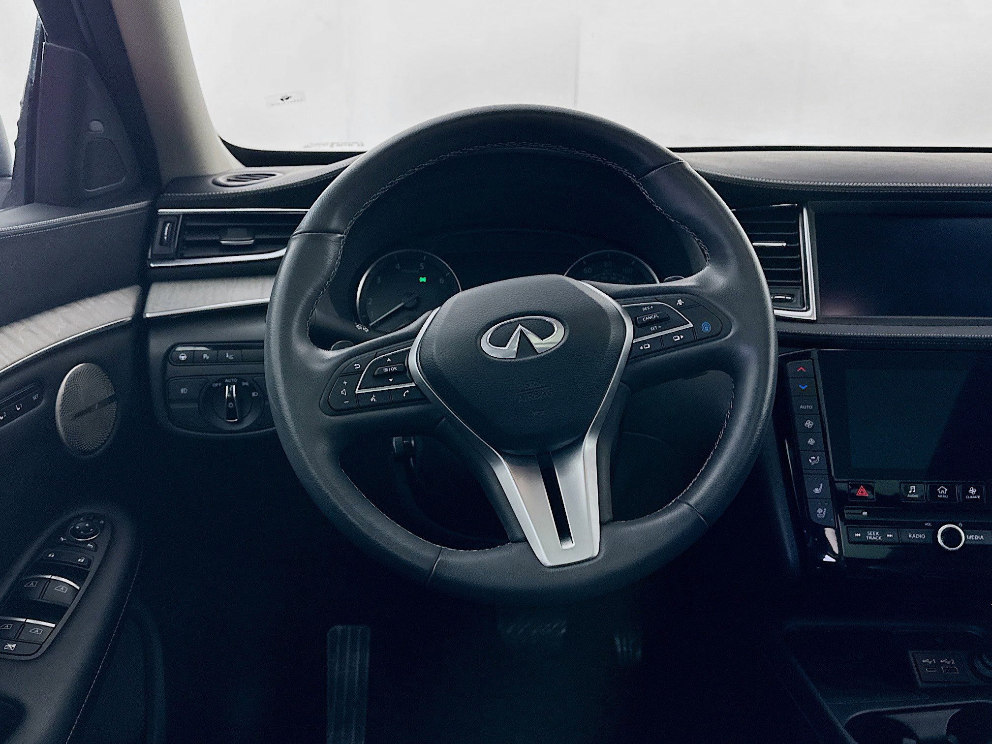 Used 2023 INFINITI QX50 Sensory w/ Cargo Package image 17