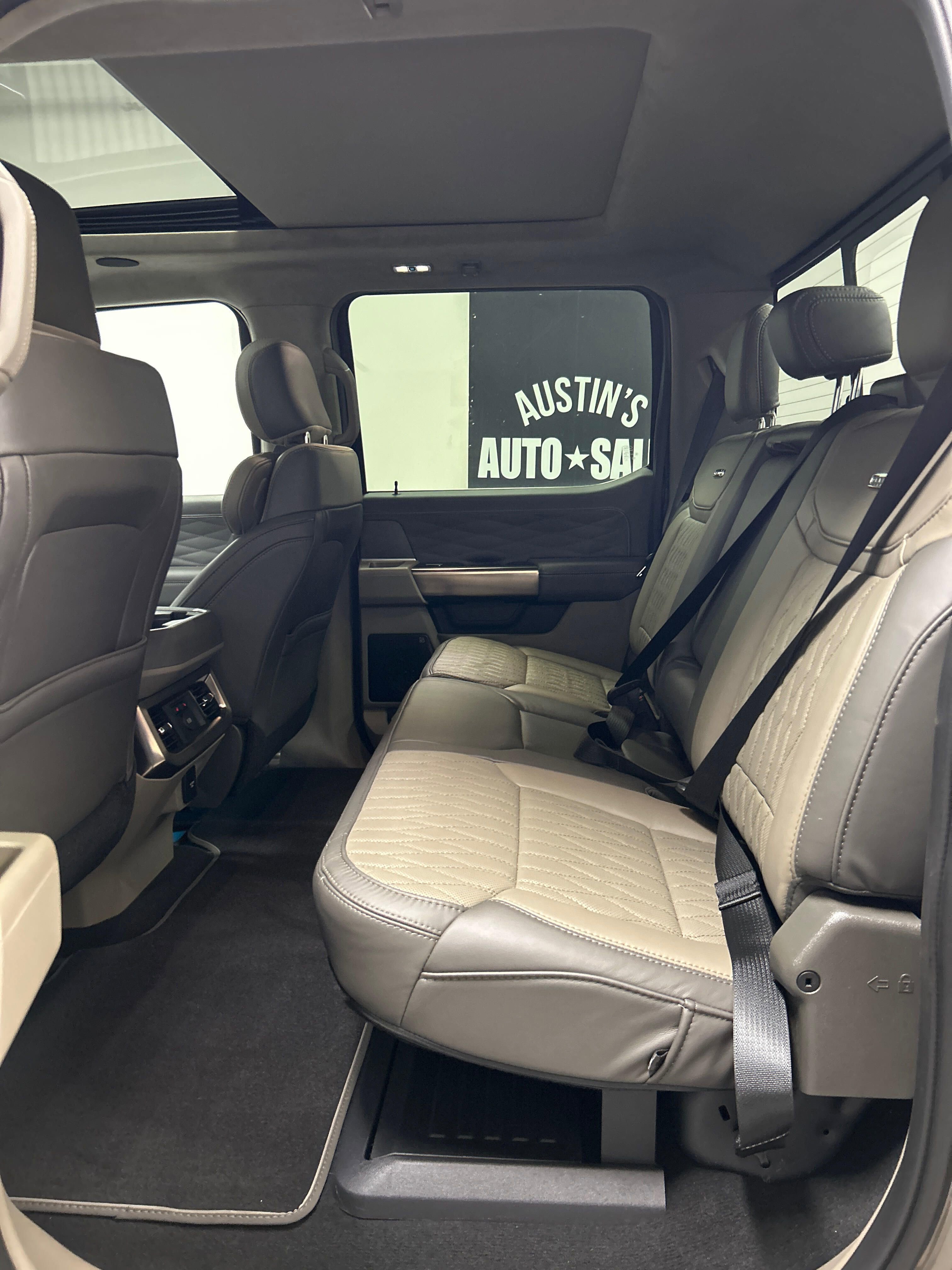 Used 2026 Ford F450 Platinum w/ Platinum Plus Package image 14