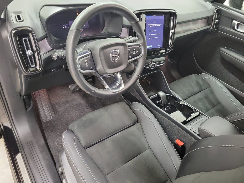 Certified 2023 Volvo XC40 Recharge Plus w/ Protection Package Premier image 20