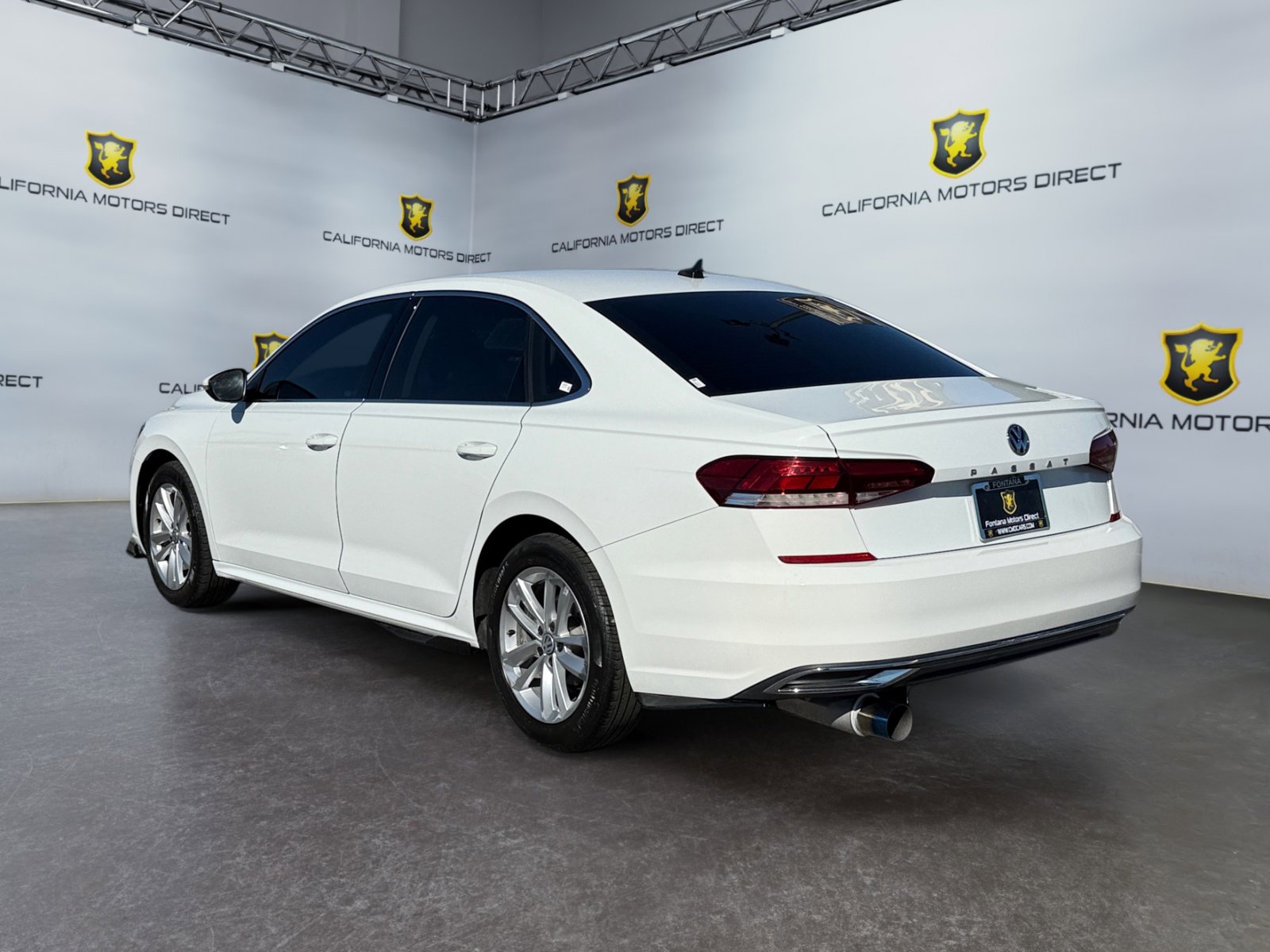 Used 2020 Volkswagen Passat 2.0T SE w/ Sunroof Package image 3