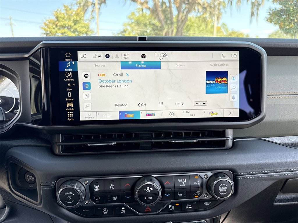 New 2025 Jeep Gladiator Mojave image 22