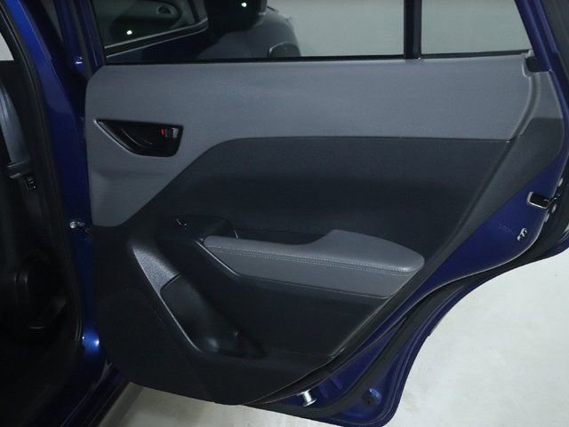 Used 2024 Subaru Crosstrek 2.0i Premium w/ Crosstrek Mirror Package image 30