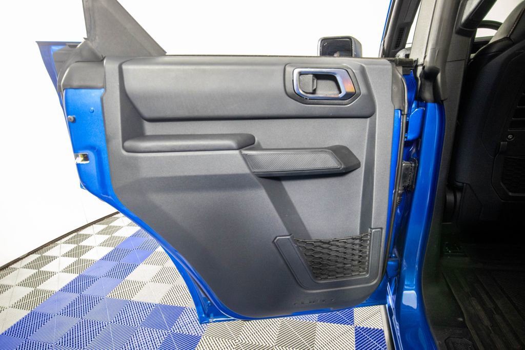 Used 2025 Ford Bronco Big Bend w/ Black Diamond Package image 14