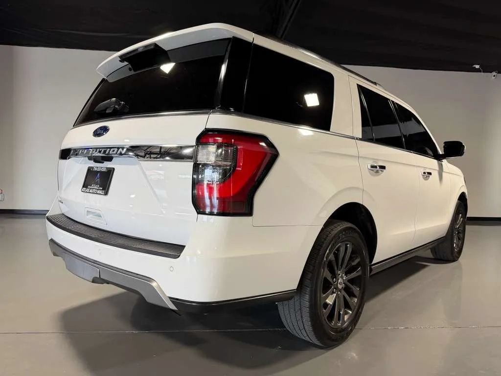 Used 2019 Ford Expedition Limited RWD image 4