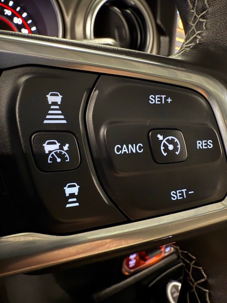 Used 2022 Jeep Wrangler Unlimited Rubicon w/ Dual Top Group image 41