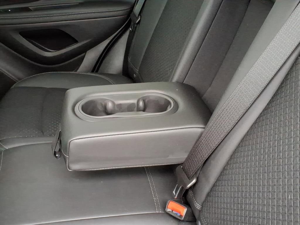 Certified 2022 Buick Encore Preferred w/ Safety Package image 13