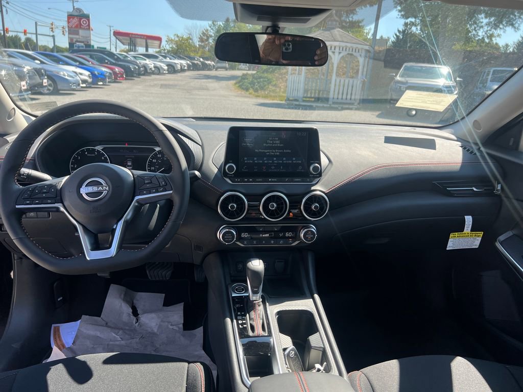 New 2025 Nissan Sentra SR w/ Trunk Package image 13