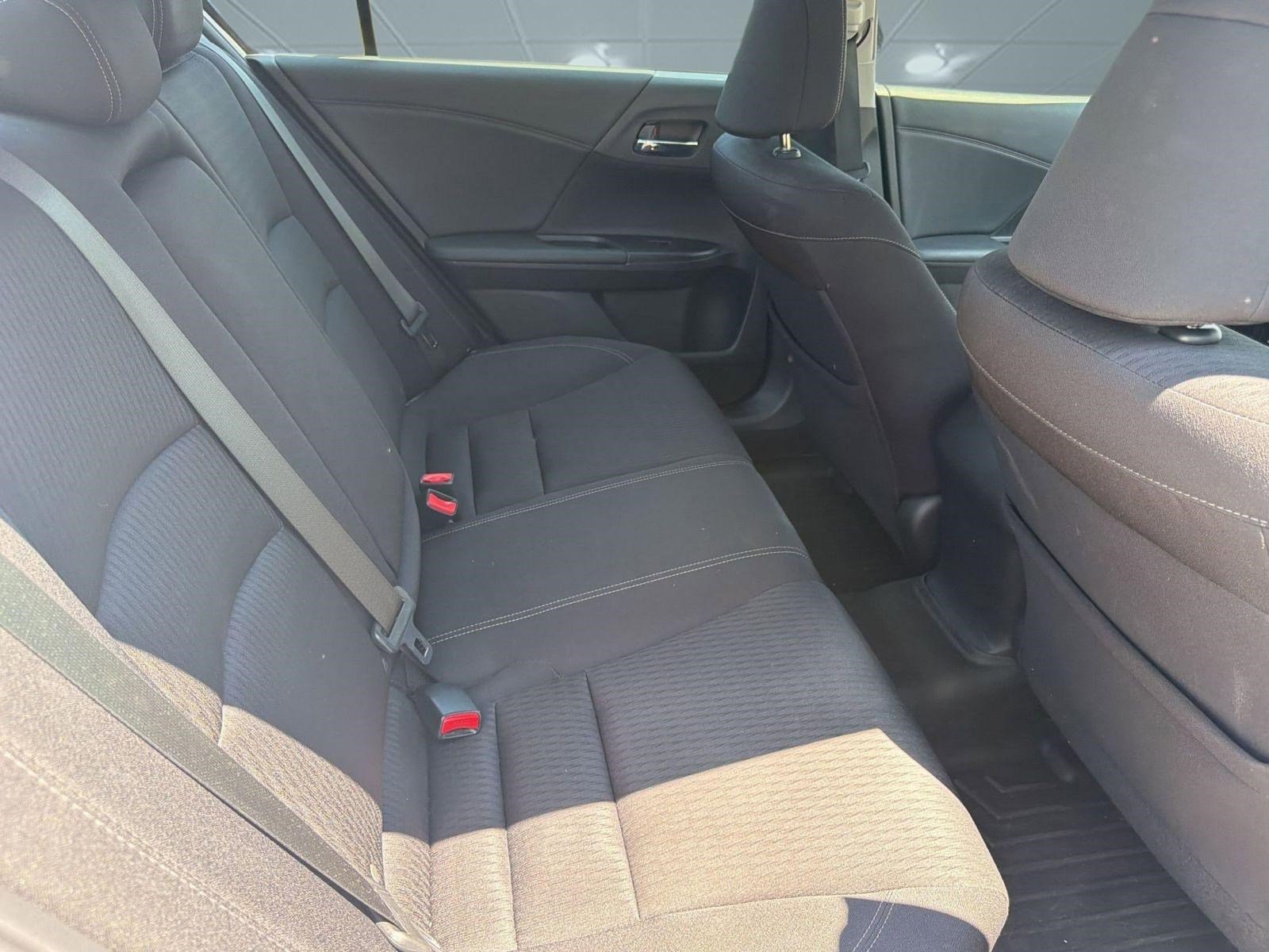 Used 2015 Honda Accord Sport image 28