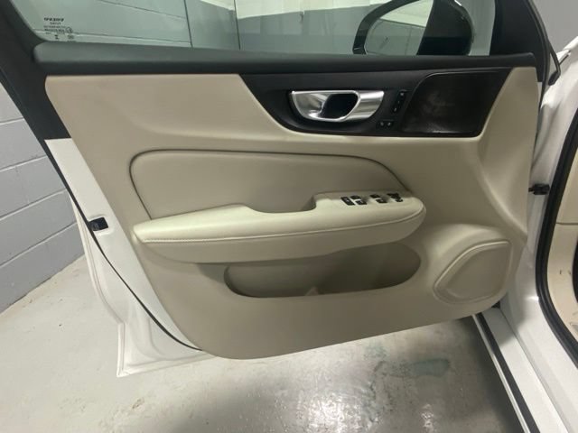 Used 2023 Volvo S60 B5 Ultimate w/ Climate Package AWD/4WD image 7