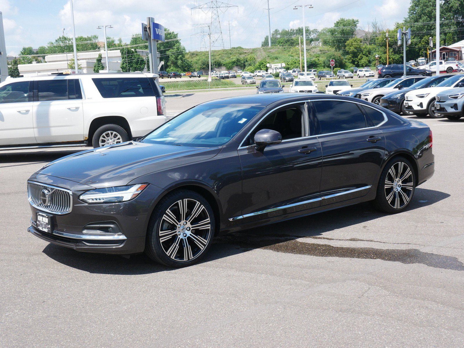 Certified 2023 Volvo S90 B6 Plus w/ Protection Package Premier AWD/4WD image 3