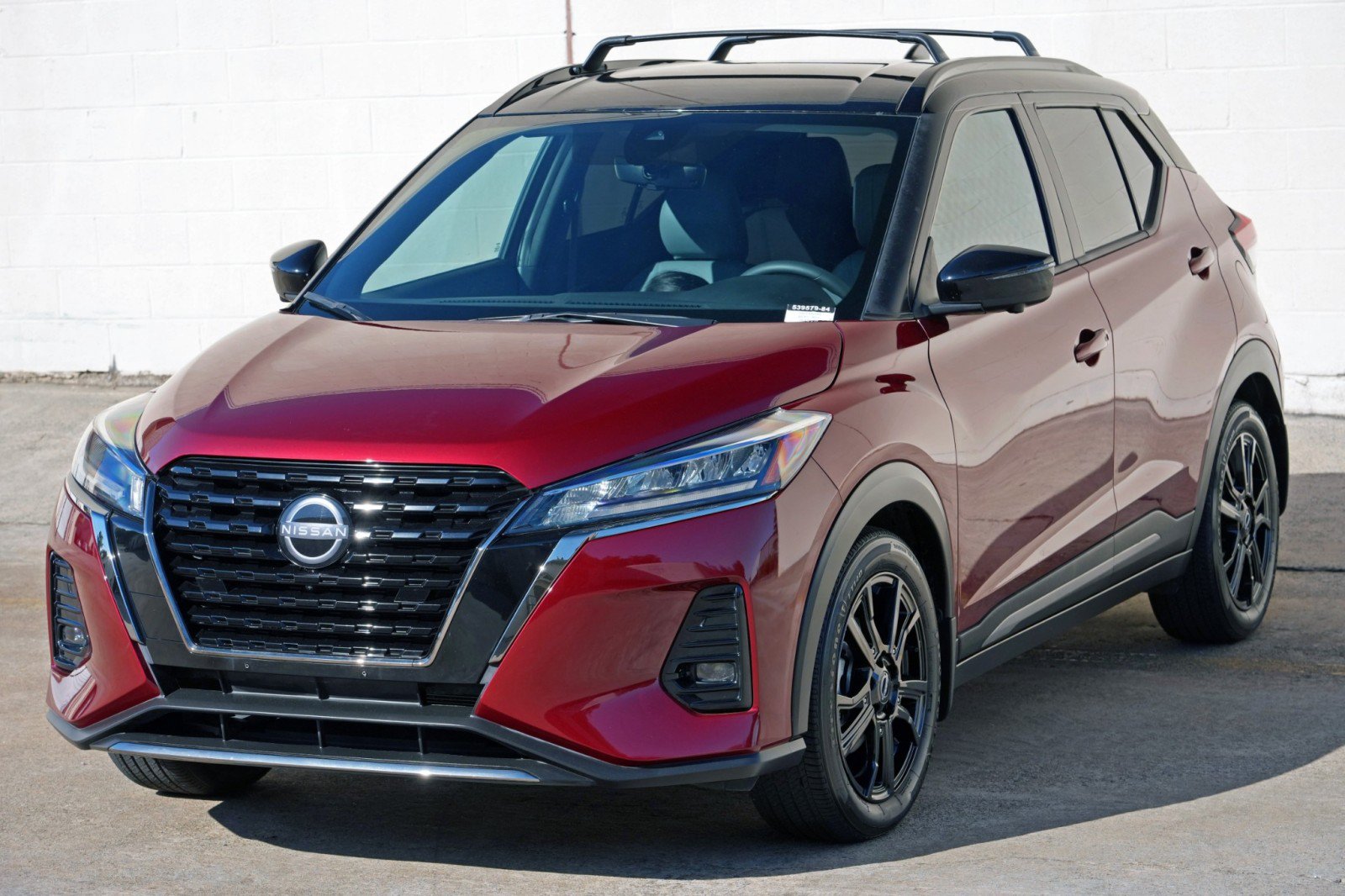 Used 2023 Nissan Kicks SR w/ SR Premium Package FWD image 43