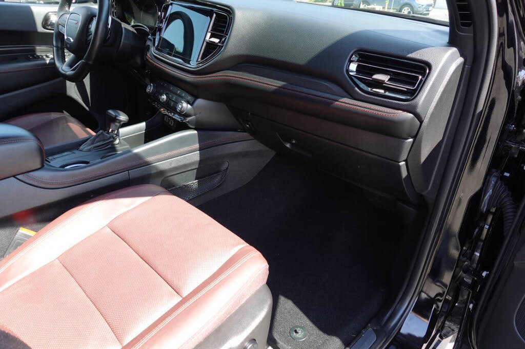 Used 2024 Dodge Durango R/T w/ Blacktop Package AWD/4WD image 40