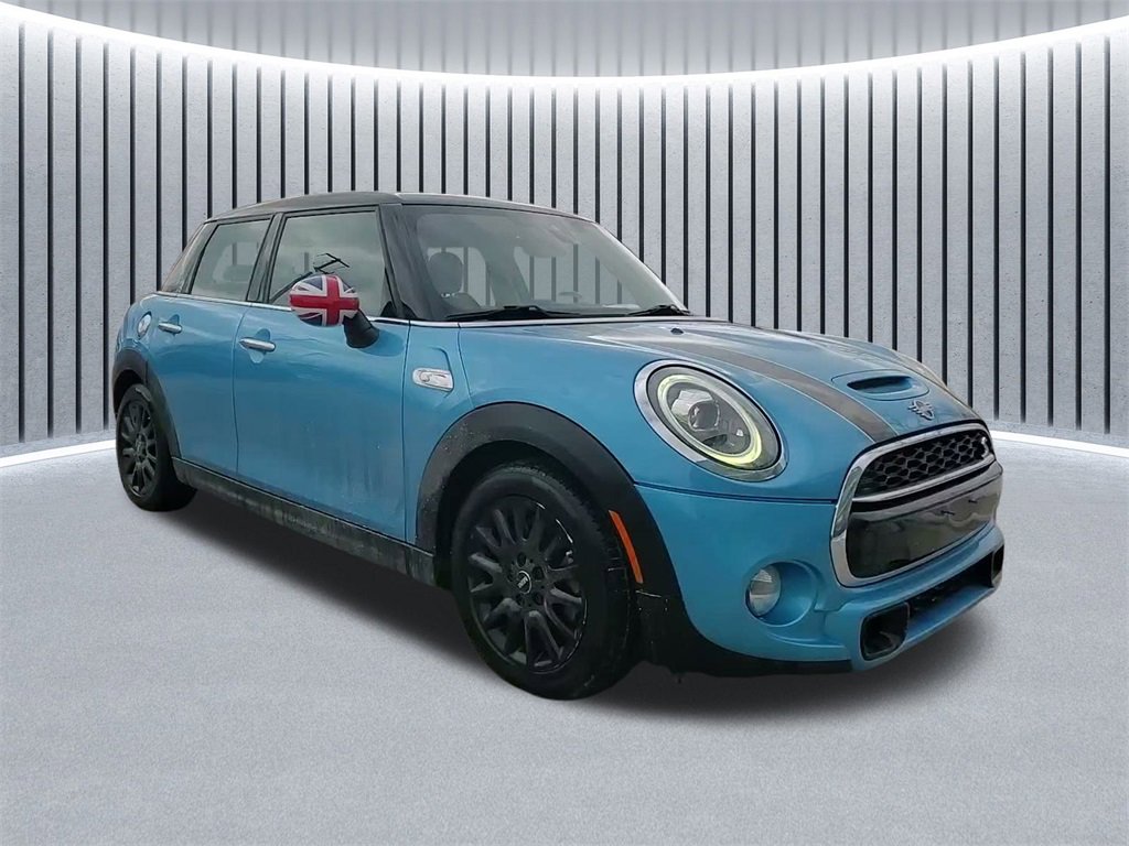 Used 2019 MINI Cooper S video 1
