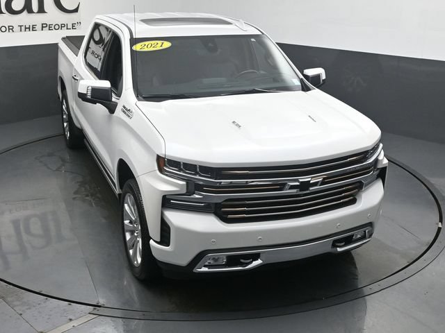 Used 2021 Chevrolet Silverado 1500 High Country w/ Technology Package AWD/4WD image 46