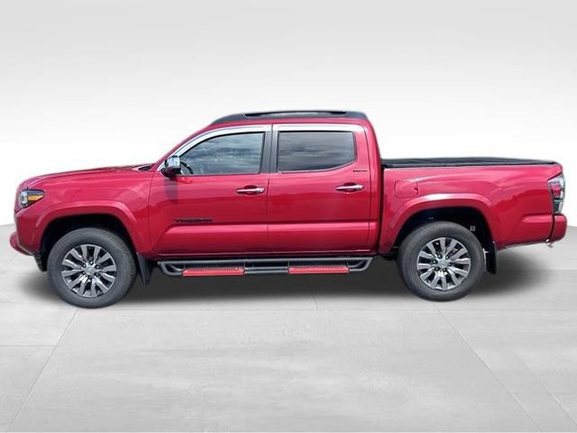 Used 2023 Toyota Tacoma Limited AWD/4WD image 2