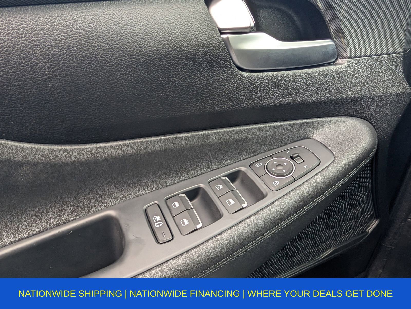 Used 2023 Hyundai Santa Fe SE image 25