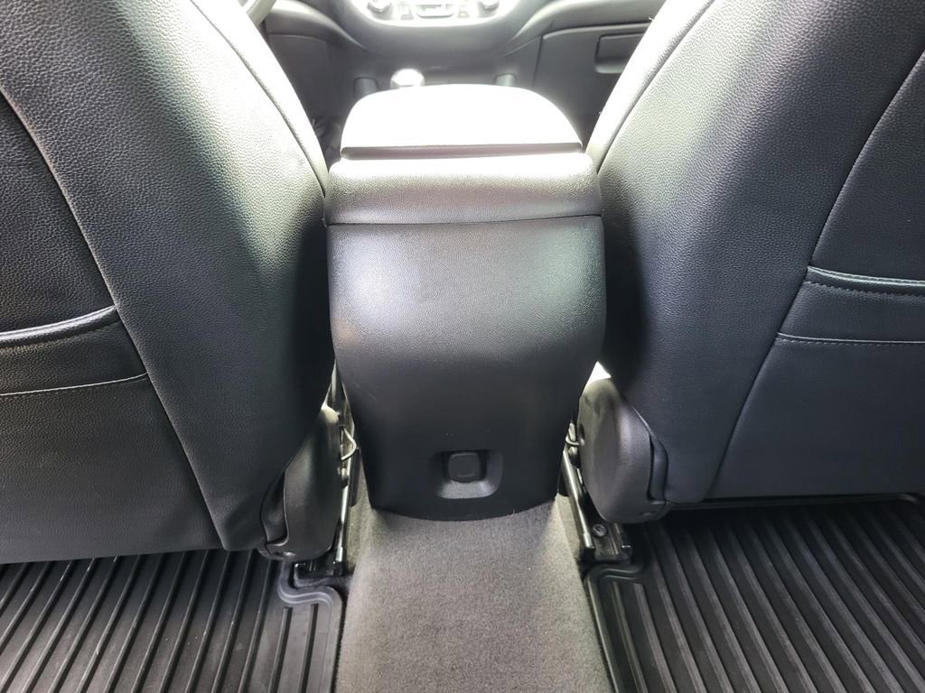 Used 2020 Chevrolet Malibu LS image 14