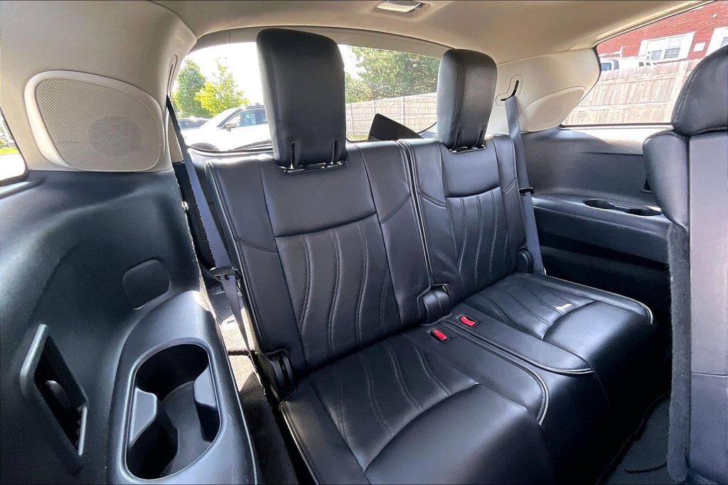 Used 2014 INFINITI QX60 Luxe w/ Deluxe Touring Package AWD/4WD image 33