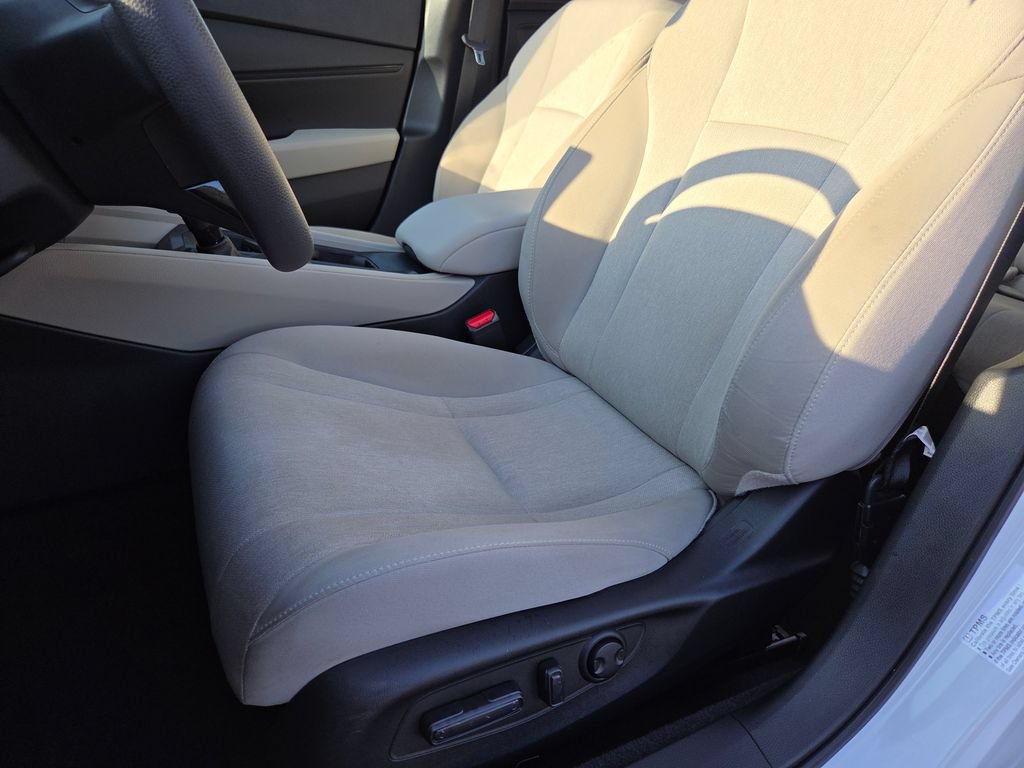 Certified 2024 Honda Accord EX image 28