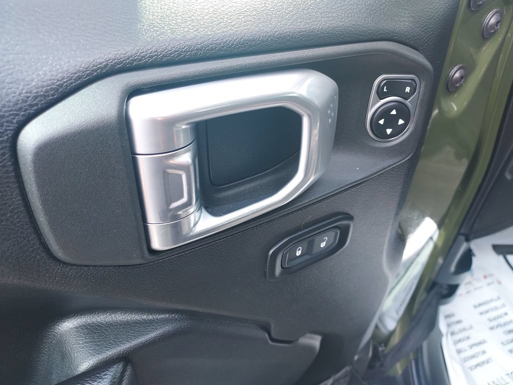 Used 2021 Jeep Wrangler Unlimited Sport AWD/4WD image 11