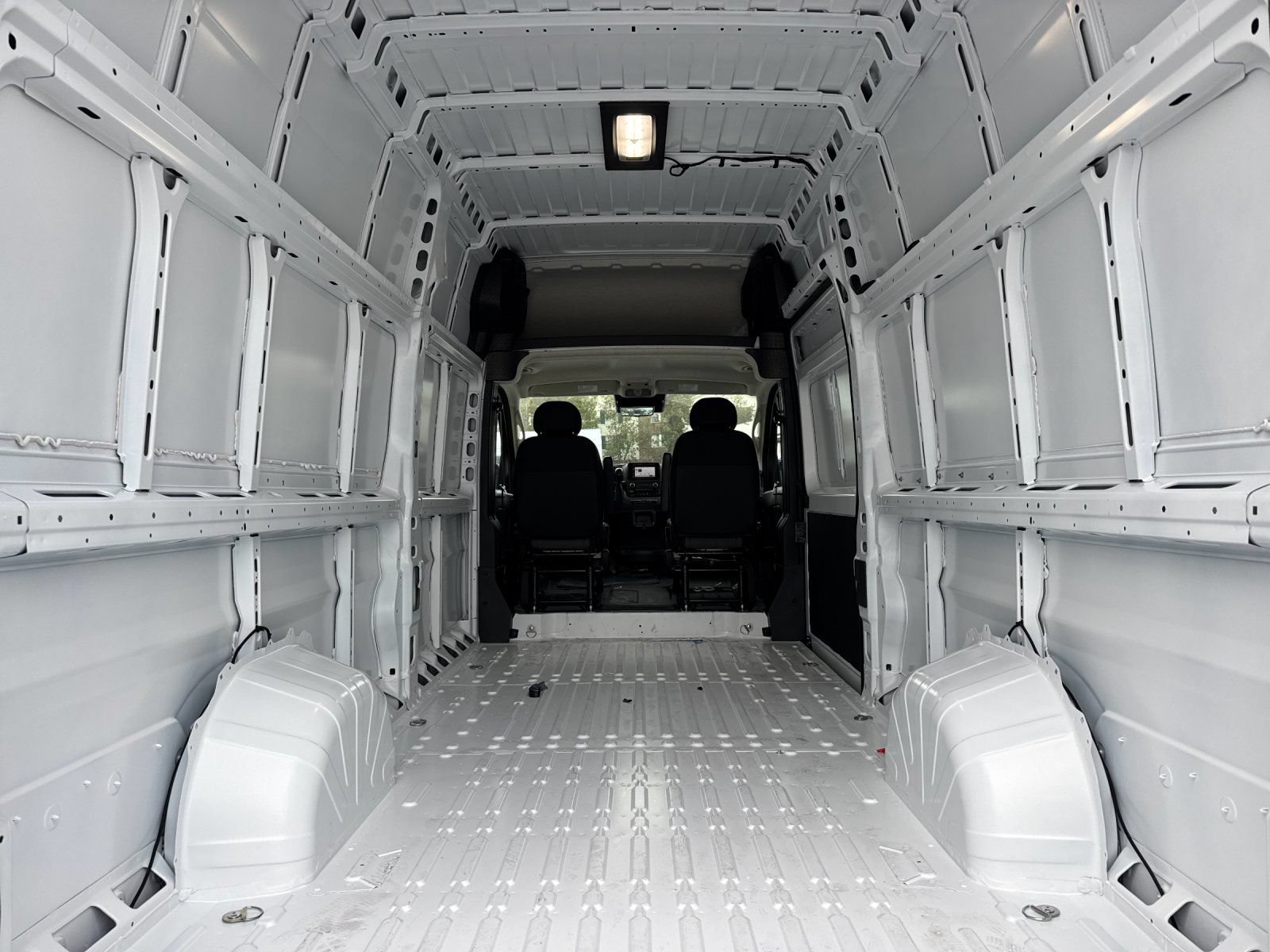 New 2026 RAM ProMaster 3500 w/ Advanced Safety Group FWD image 14